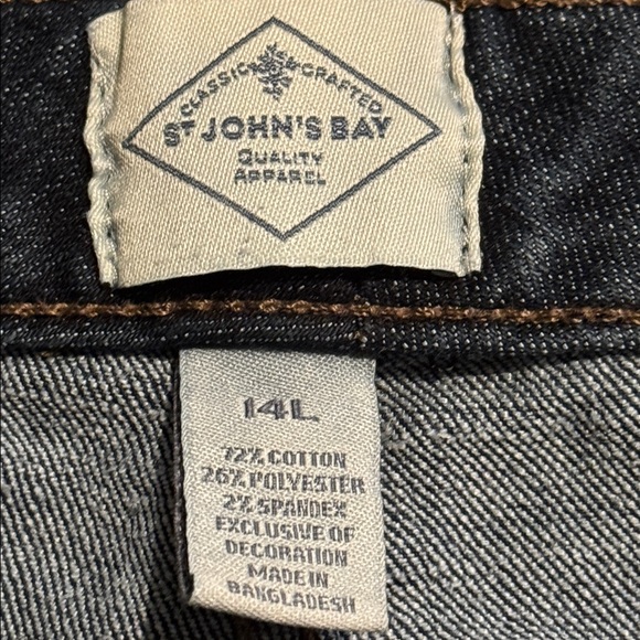 St. John's Bay BOOTCUT LEG Jeans-size 14L - Picture 7 of 10